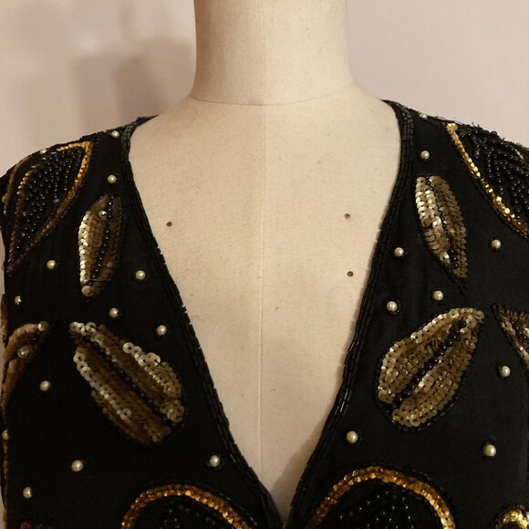 Midnight Run Sequin Vest - Picture 8 of 12